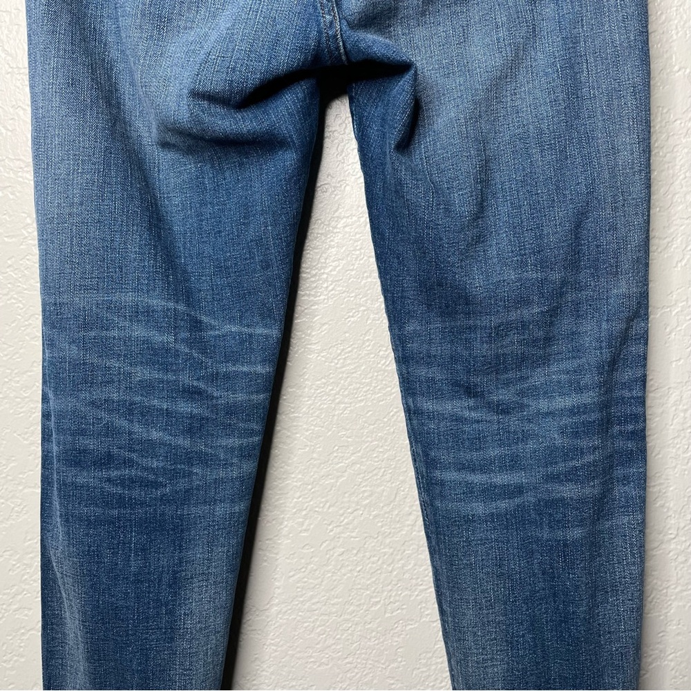 Madewell 9" Mid-Rise Skinny Jeans in York Wash: Rip and Repair Edition Denim - Picture 9 of 13